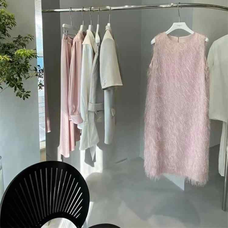 ノースリーブ衣裳 レディース 好いたらしいめ 膝丈 ミモレ丈 通い 事務室 心地好い 雅びやか 女子らしい 春夏