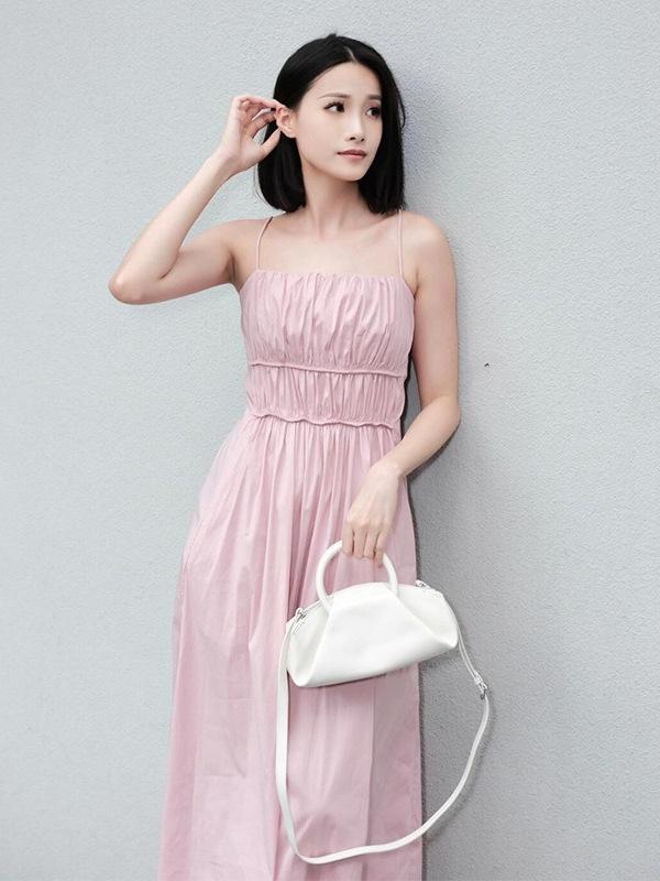 衣裳 レディース ノースリーブ 朱夏 マキシ丈 表着 伸縮性 軽さ 通気性 吸湿速乾 手当たり好いたらしい 細見せかけ成り行き 膝下丈 雅びやか 女子らしい 成年者愛くるしい 心地よい 通い 普段使い走り 会う約束 旅する たまり場 黒いこと さくら色 青碧 グリー