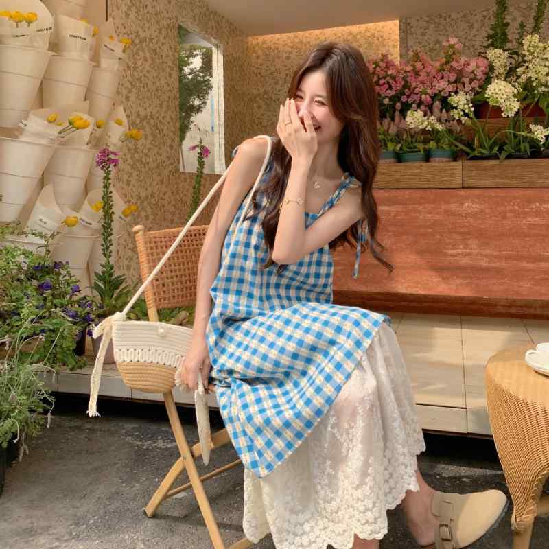 ワンピース レース切り替え チェック柄 涼しげ 夏物 Aライン 高品質 かわいい 大人 フェミニン 通勤 デイリーユース 爽やか 膝下丈 Vネック ノースリーブ ハイウエスト カジュアルスタイル Aライン ゆったりシルエット|フォークBR
