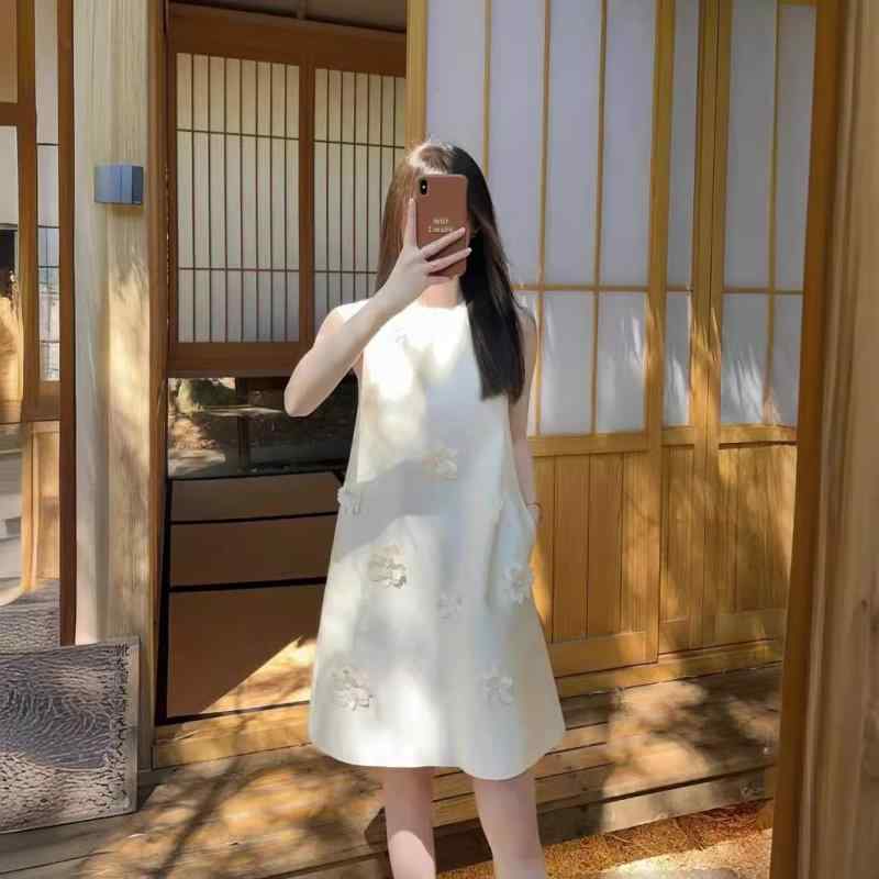 花柄 ワンピース レディース Aライン 無袖 サマー 膝丈 普段使い かわいい 伸縮性 綿系 涼しい｜フォークBR