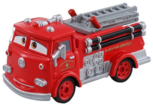 新品 カーズ トミカ C－39 ドクター・ダメージ　スタンダードタイプ Amazon.co.jp: ディズニー カーズ トミカ C-39 ドクター