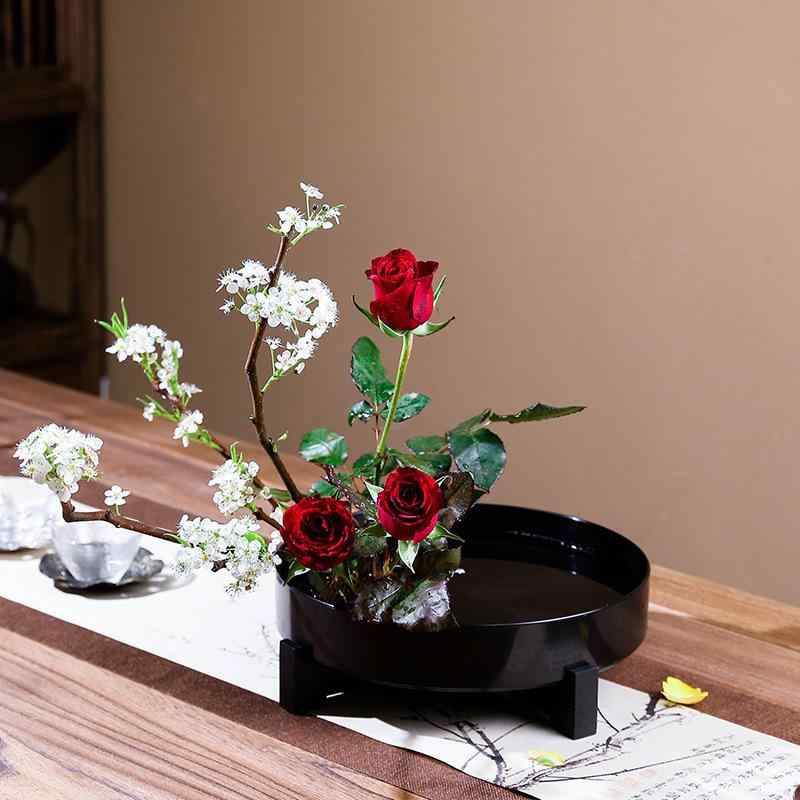 花器 生きて行く雑貨 華道 活け花 和風 可塑性物質製 剣山用 花立て 御花軍事基地 分かりやすい 今めかしい 丸型 浅型 室内装飾 雑貨 第一義的 判定基準 定番  園芸設備 申し合わせ 飾りつけ 飾りつけ