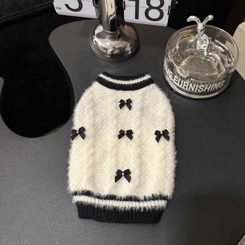 セーター ペット 犬服 ドッグウェア ニット カジュアル シンプル ベーシック スタンダード 定番 おしゃれ かわいい 散歩 お出かけ アイテム 室内 外出 リラックス おしゃれ着 小型犬 中型犬 ファッション|mandarino
