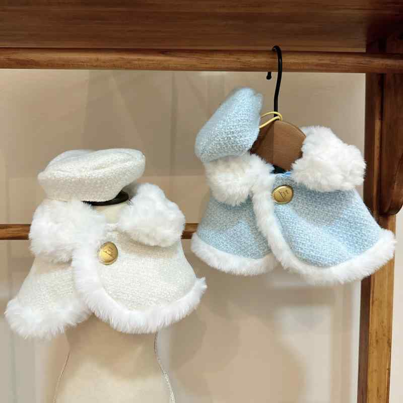 ポンチョ 小型犬 ケープ エレガント おしゃれ かわいい 上品 きれいめ お出かけ ドッグウェア ペット服 犬服 シンプル ベーシック 定番 犬の服 前開き ボタン留め マント スタイル カジュアル リラックス｜mandarino 9,467円