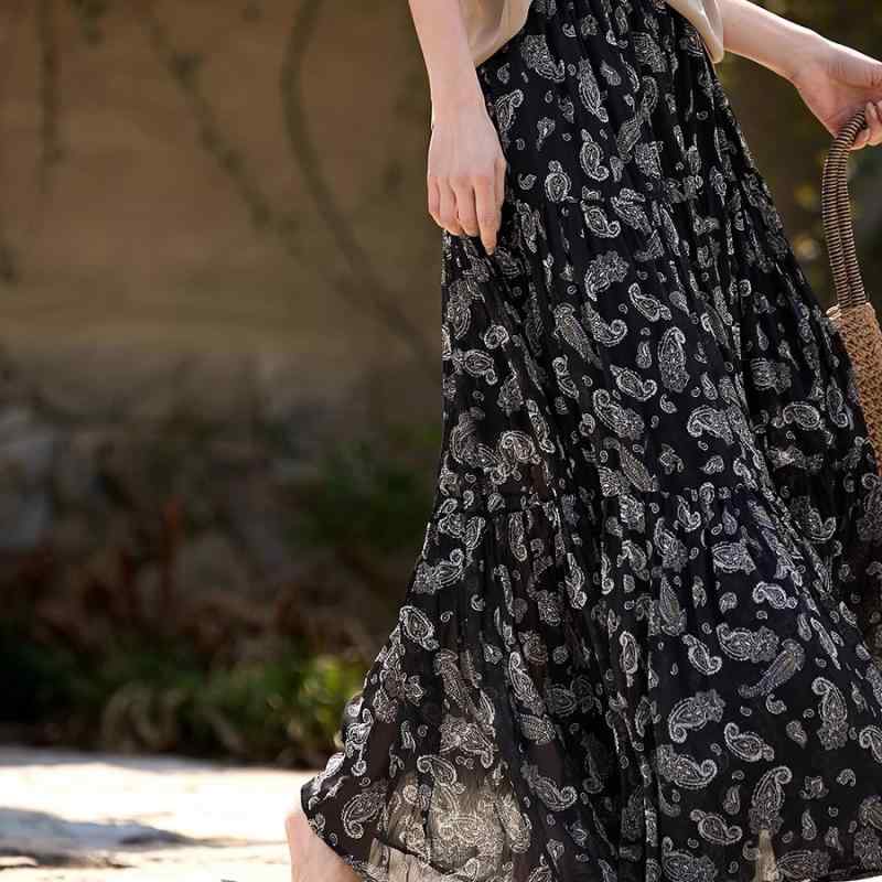 ロングスカート レディース 花柄 フレア ボトムス ミモレ丈 ウエストゴム裏地あり総柄プリント華やかエレガントきれいめ上品大人カジュアルリゾートスタイル定番ナチュラルシンプル