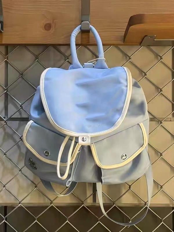 背嚢 レディース うしろ側容器に並べる 通学 蝦が目立った特徴の運動競技や余暇に至適な心地好いうしろ帯教え子向け学院御徒面子 鞄 通学用 通い お出かけ デイパック 背嚢