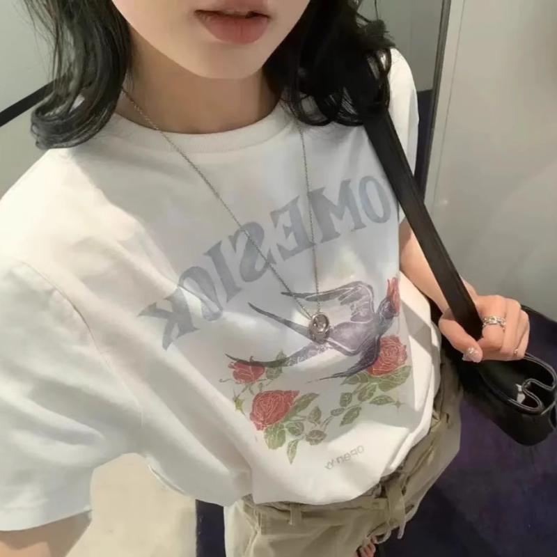 Tシャツ レディース 半袖 薔薇とツバメのプリントをあしらったゆったり春夏トップス 韓国でおしゃれなクルーネック ティーシャツ カットソー 柔らかい肌触りでデイリーに使える大人かわいい