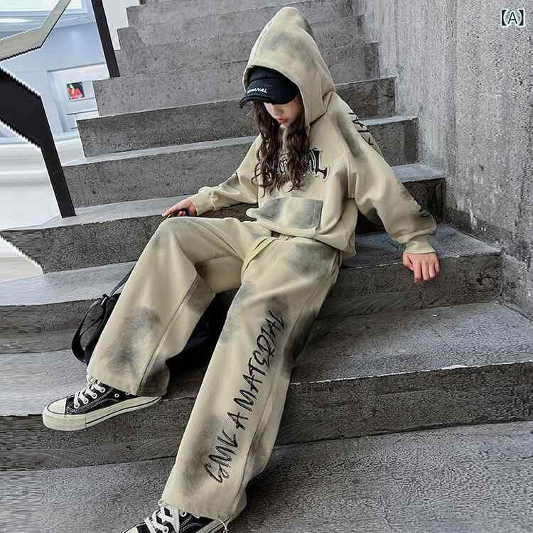 キッズ セットアップ お嬢さん 長袖 上下書き割り パーカー 汗水 運動競技御召しもの ボンネット付き添い人 心地よい お座敷着 通学 登校 慰安旅行 普段着 ティーシャツ お坊っちゃん 小学生 中学生 ガールズ 歳月 分かりやすい ゆったり 動き分かりやすい 色彩設計  綿織物