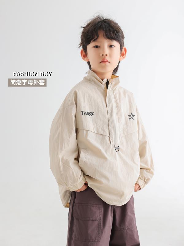 男児用ジャケット 子供服 パーカー プルオーバー 動きやすい 高耐久 アウトドア 春用 トップス スポーツ ストレッチ 通気性 速乾 快適 カジュアル お出かけ レジャー キャンプ 登山 遠足 公園遊び 通園 通学 普段着 丈夫な素材 洗濯機可能 汚れ