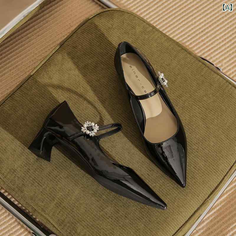 パンプス チャンキーヒール ポインテッドトゥ 羊革 ストラップ 本革 メリージェーン 太ヒール 太めヒール 歩きやすい 痛くない 疲れにくい 安定感 走れる 脱げにくい 柔らかい クッション 美脚 高見え フォーマル セレモニー 通勤 オフィス ビジネス
