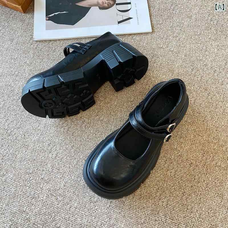 パンプス 厚底 チャンキーヒール マリージェーン 太ヒール ストラップ ハートバックル スタイルアップ 高見え クラシックデザイン 安定感抜群 歩きやすい 痛くない クッション性 エナメル調 フォーマル カジュアル デート お出かけ 通勤 通学 卒業式