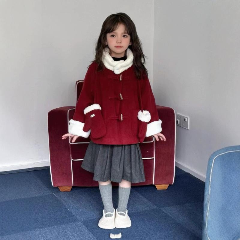 ダッフルコート ガールズ 子供服 アウター キッズ 冬服 コート ジャケット クリスマス お正月 暖かい 厚手 軽い 防寒 保温 通学 通園 お出かけ 発表会 牛角ボタン 手袋セット フード付き おしゃれ かわいい レッド