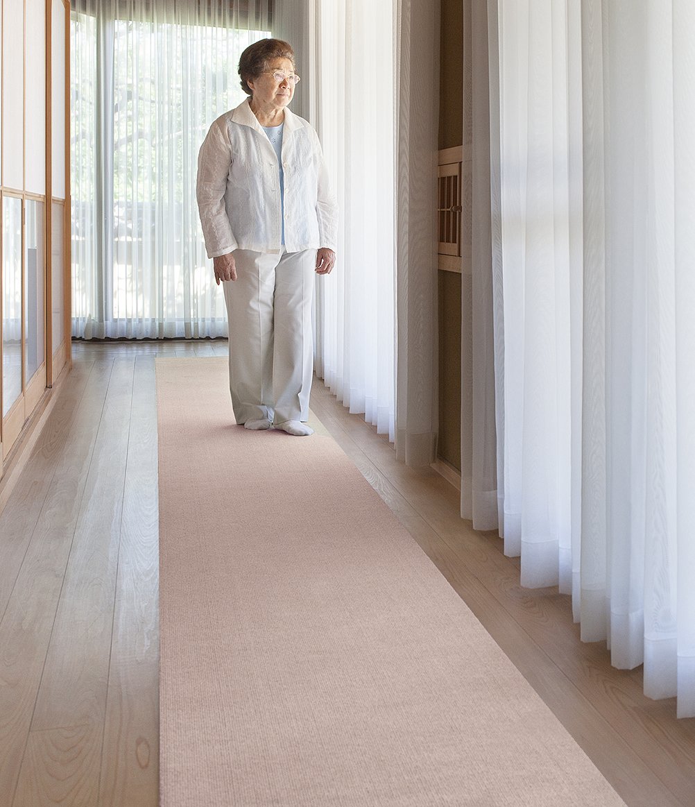 サンコー 廊下敷き マット カーペット はっ水 消臭 日本製 おくだけ吸着 ロングマット 60&times;600cm ベージュ KP-41｜フォーチュネスマート