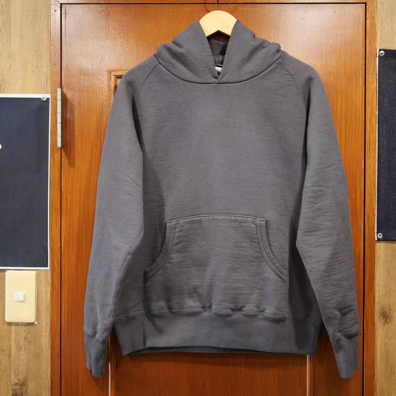UES ウエス スチールグレーフードスウェット【73RF】  時代ちがいの織り機 新品 ブランドスウェット アノラック  アメカジ 流汗 【貨物輸送無料】御召しもの 日本製 国産
