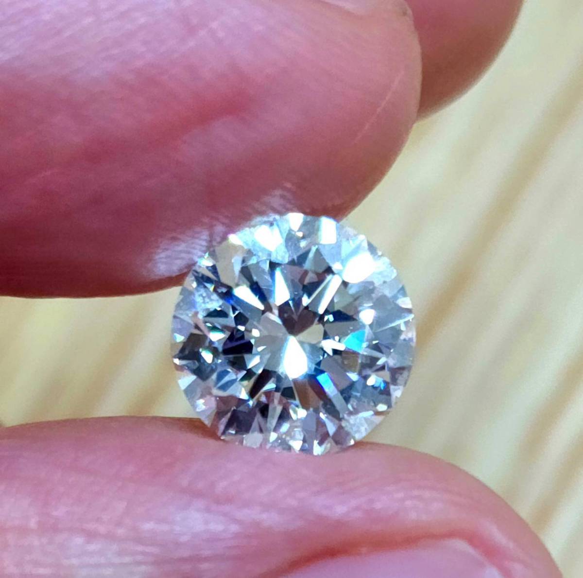 楽天市場】【CGL鑑定書付 】超大粒！ 26.06ct L SI-2 3EX 天然