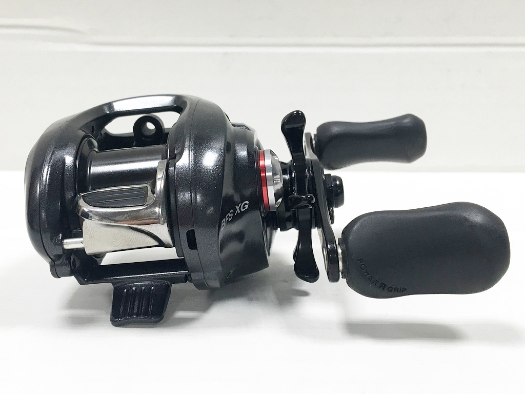 楽天市場 Shimano 12 Aldebaran Bfs Xg シマノ 12 アルデバラン Bfs Xg 右ハンドル 品番 中古 シマノ製リール 鈴鹿 併売品 114 01hs フーリエ 楽天市場店