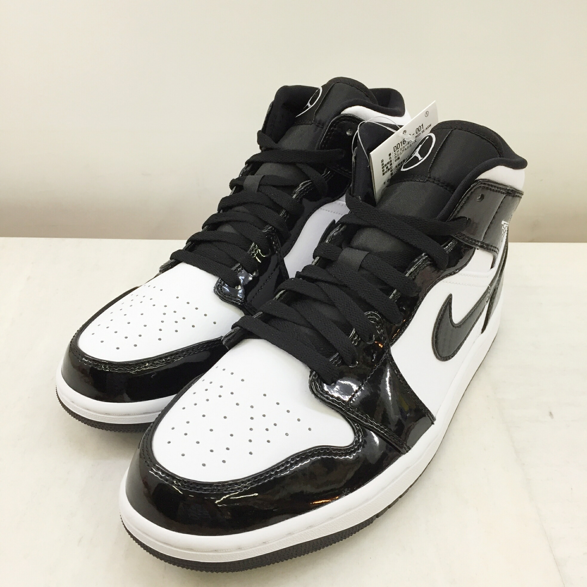 Nike ナイキ Air Jordan 1 Mid Se Asw エアージョーダン 1ミッド 櫂星 Dd1649 001 サイズ 10 5 28 5cm 呈色 ニグロ 白み 中古 139 スニーカー 鈴鹿 併売物件 139 09os 貨物輸送無料 英名ブランド名 Pasadenasportsnow Com