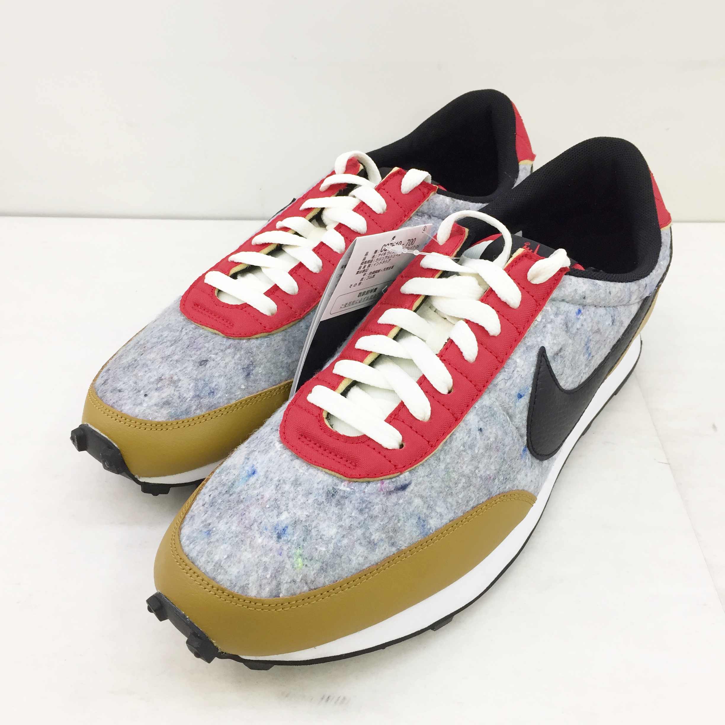 Nike ナイキ Wmns Daybreak Qs ウィメンズ デイブレイク クイックストライク Cq7619 700 サイズ レディース11 5 28 5cm カラー ゴールド ブラック レッド 中古 139 スニーカー 鈴鹿 併売品 139 03os Ice Org Br