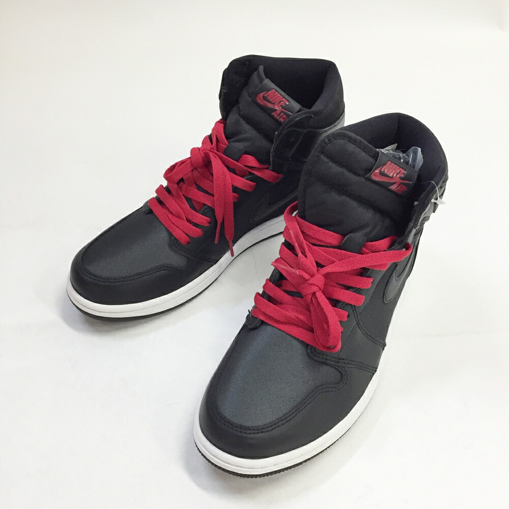 NIKE(ナイキ)AIR JORDAN 1 RETRO HIGH OG/大気圏 ジョーダン 1 レトロ 御機嫌 目あたらしい/555088-060大きさ：10(28糎)色合い：黒いこと/体育館赤いこと【中古】【139 スニーカー】【鈴鹿 併売】【139-260504-05os】