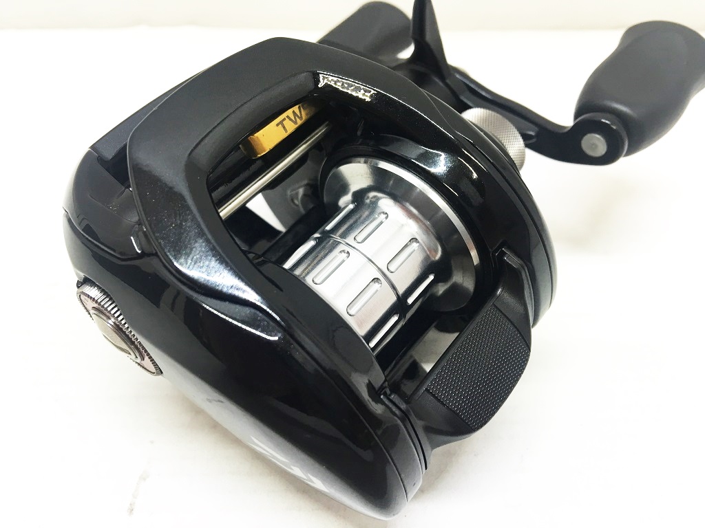 楽天市場 Daiwa 14 Tatula 103sh Tw ダイワ 14 タトゥーラ 103sh Tw 右ハンドル 品番 中古 ダイワ製リール 鈴鹿 併売品 115 01hs フーリエ 楽天市場店