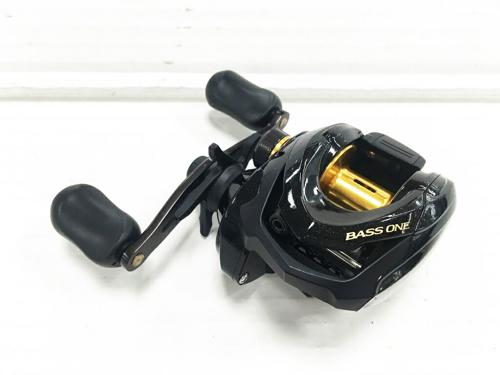 楽天市場 Shimano 17 Bass One Xt150 シマノ 17 バスワン Xt150 右 品番 03731 中古 シマノ製リール 鈴鹿 併売品 114 180830 01hs フーリエ 楽天市場店