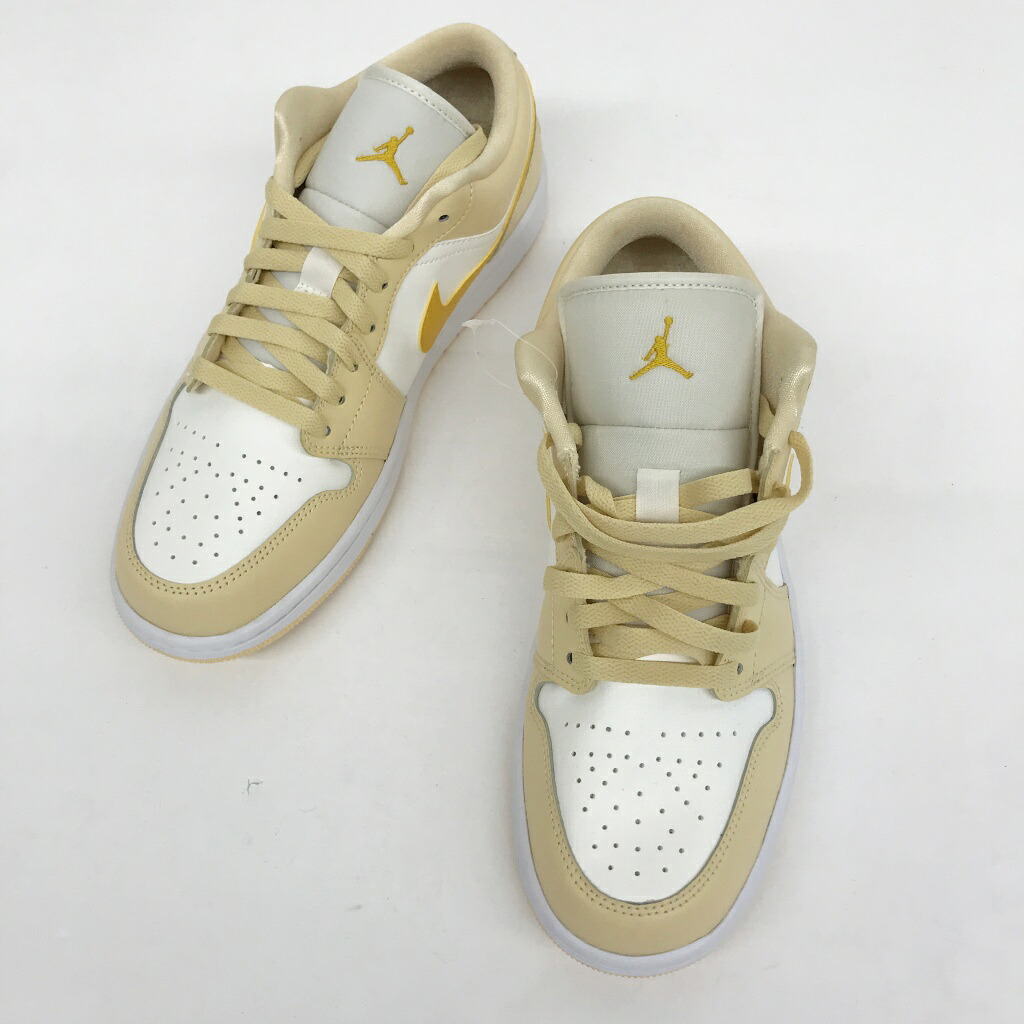 NIKE(ナイキ)WMNS AIR JORDAN 1 LOW DC0774-170サイズ：28.0カラー：SAIL/YELLOW OCHRE-PALE VANILLA【中古】【139 スニーカー】【鈴鹿 併売】【139-250903-05NS】