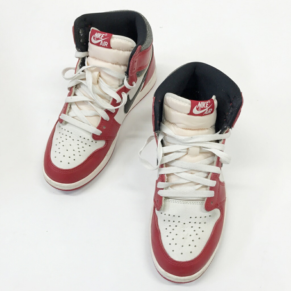 NIKE(ナイキ)AIR JORDAN 1 RETRO HIGH OG DZ5485-612大きさ：26.0色つや：赤いこと/黒いこと/白いこと【中古】【139 スニーカー】【鈴鹿 併売】【139-251212-06NS】
