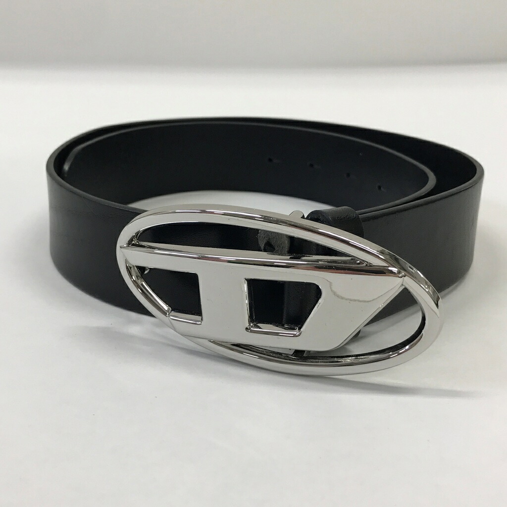 DIESEL(ディーゼル)ロゴバックルベルト X08727大きさ：86/32色つや：しろがね色/黒いこと【中古】【143 胴締め?革製品】【鈴鹿 併売】【143-260512-05NS】