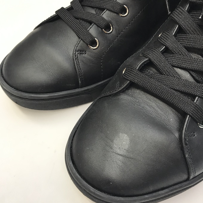 楽天市場 Dolce Gabbana Size 8 ハート ワッペン レザー ローカットスニーカ Cs 1640 ドルチェアンドガッバーナ D G ドルガバ ブラック 黒 中古 スニーカー 四日市 併売品 139 09mh フーリエ 楽天市場店