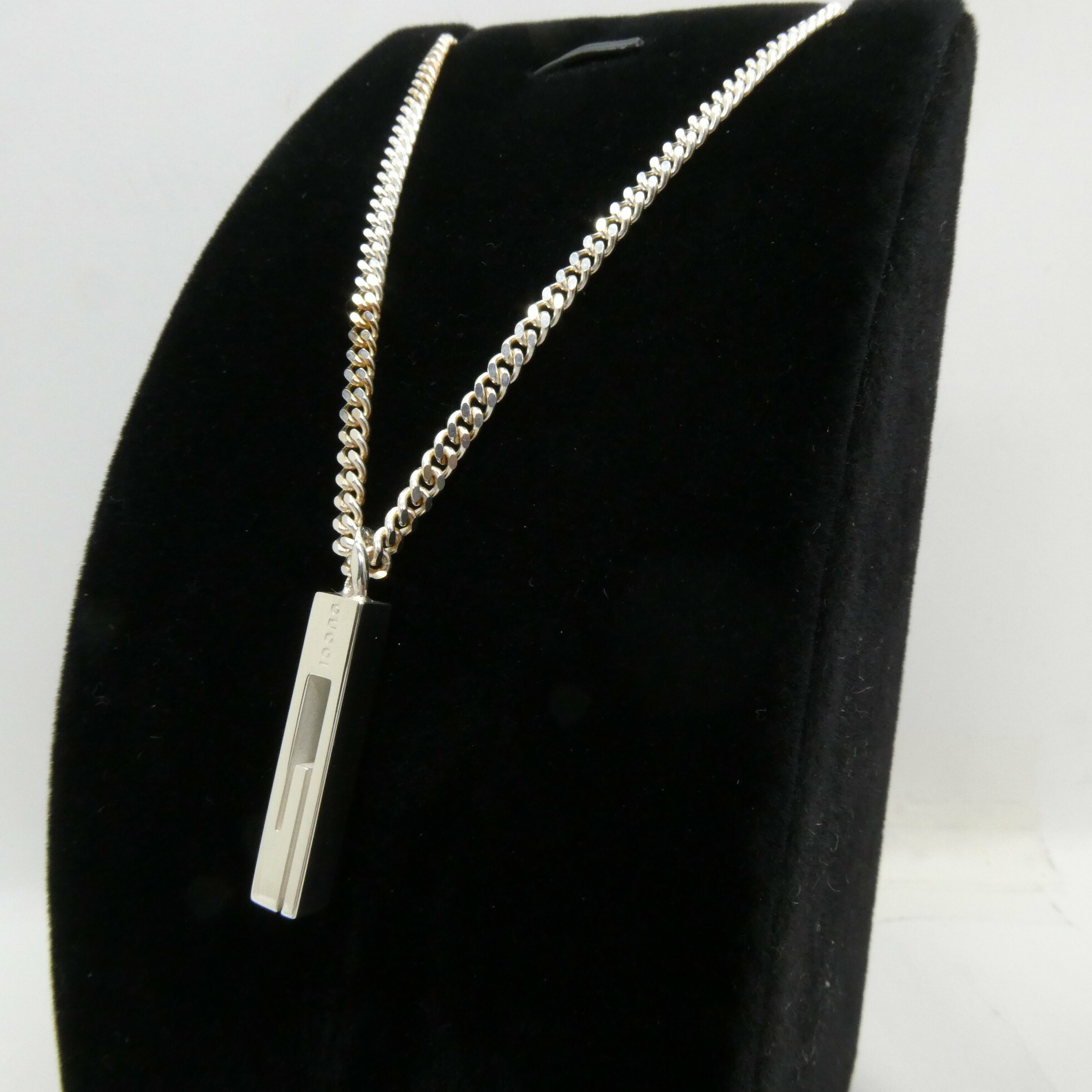 楽天市場】【美品】グッチ【GUCCI】ストロベリー ペンダント インター