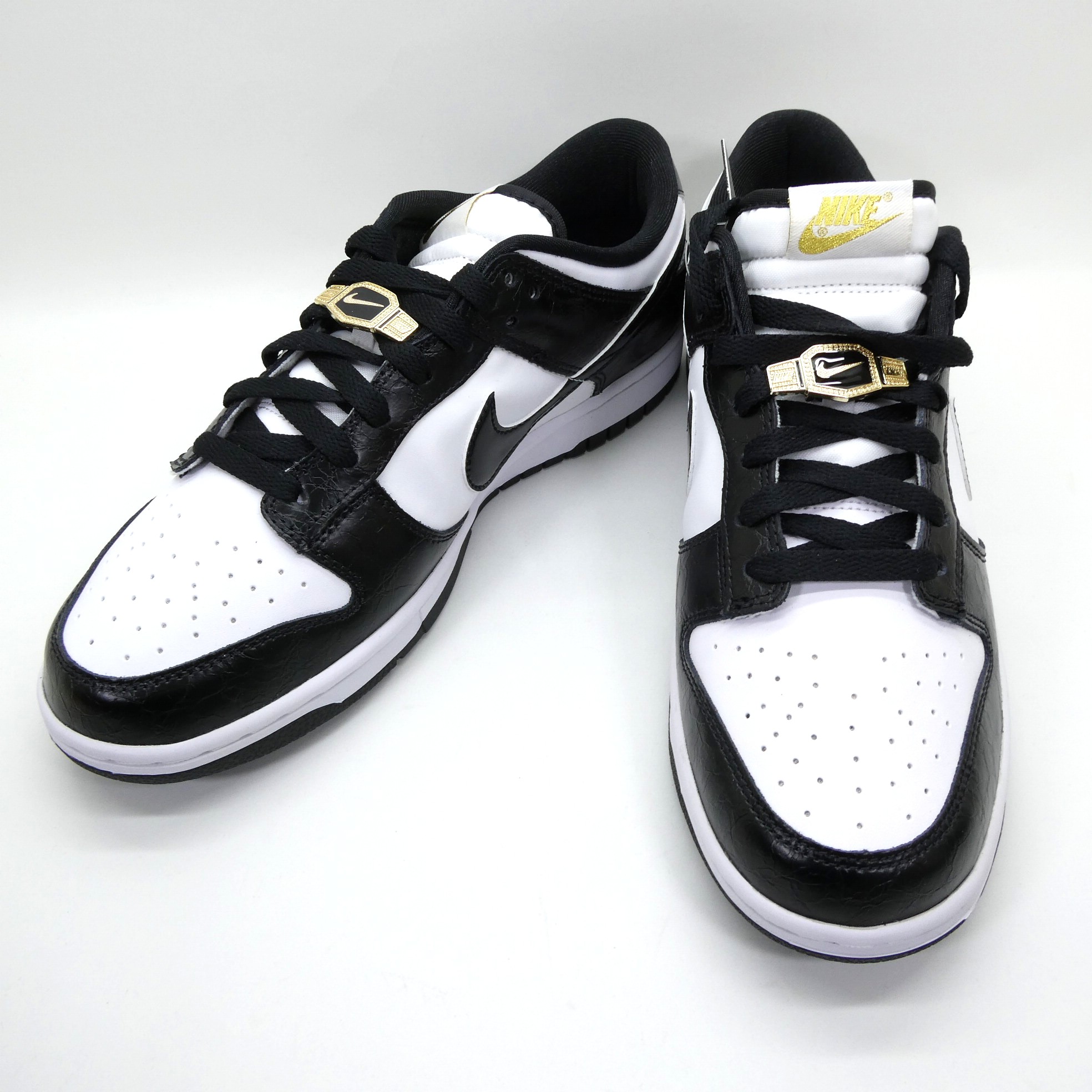 NIKE DUNK LOW RETRO SE WORLD CHAMP  ナイキ ダンク 置き目 レトロ SE 世界 チャンプ 白いこと 黒いこと ゴールド DR9511-100 US9.5 約27.5珊 スニーカー  【中古】【139 スニーカー】【四日市 併売品】【139-260326-01OH】 スニーカー-靴-メンズ靴