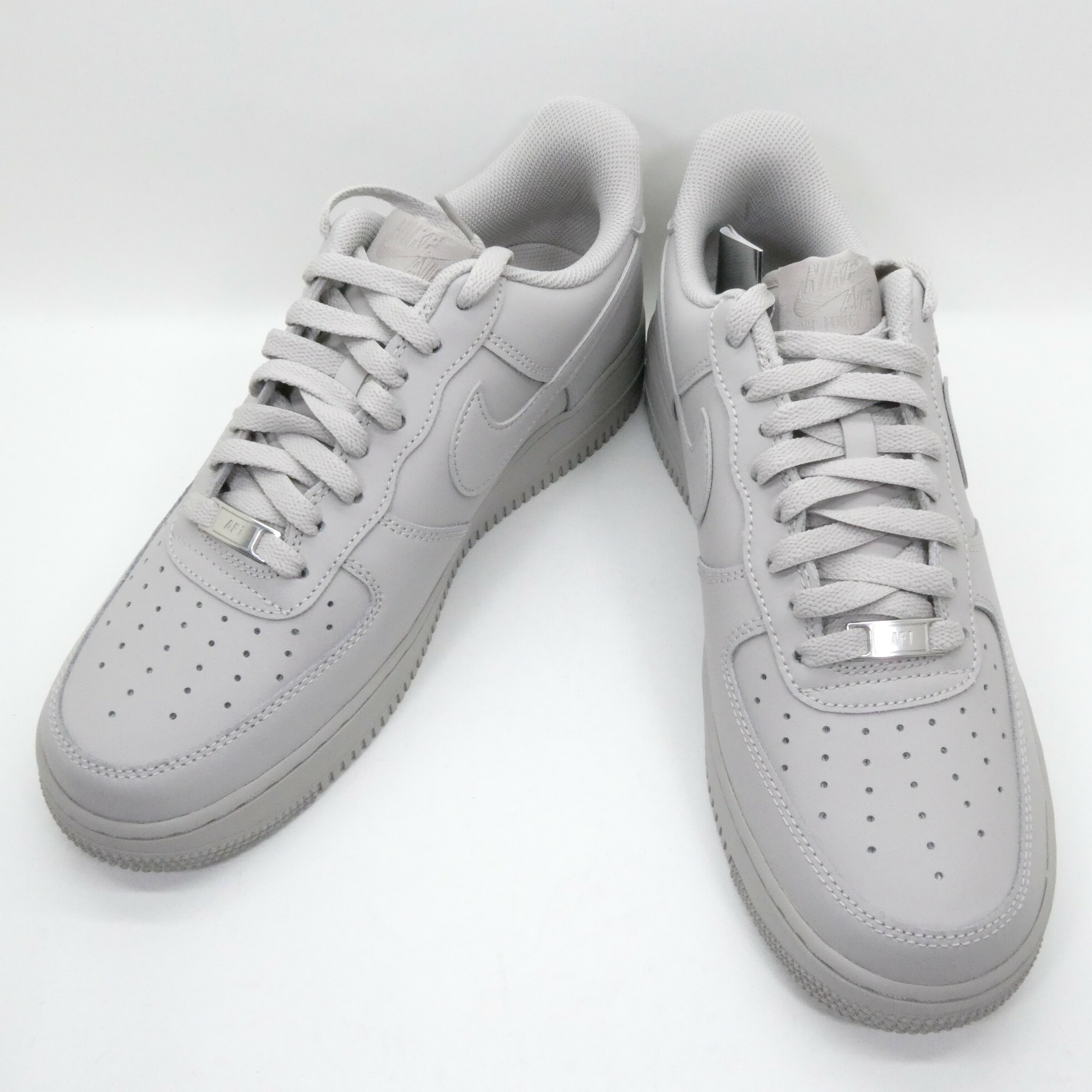 NIKE AIR FORCE 1 \u002707 COLLEGE GREY ナイキ 空軍 1 \u002707 分科大学薄墨色 IH1698-001 US9 約27.0珊 スニーカー  【中古】【139 スニーカー】【四日市 併売品】【139-260601-01OH】