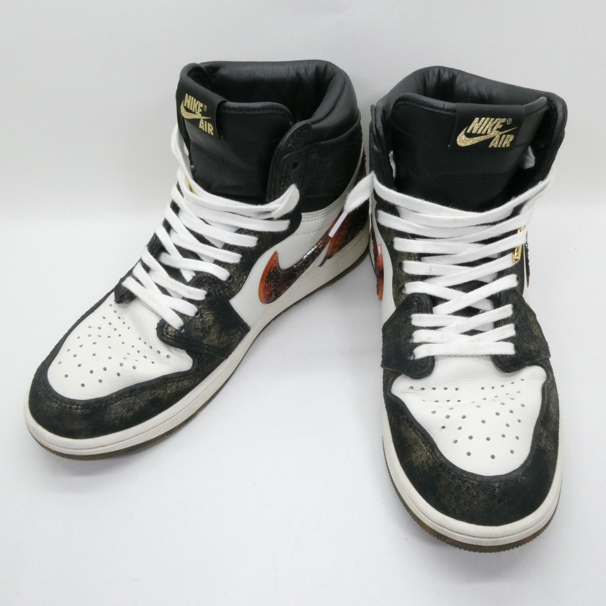 NIKE AIR JORDAN 1 RETRO HI OG Xuanwu ナイキ エアジョーダン1 ご機嫌 OG  シュアンウー IB3165-091 US9 約27.0珊  2025年の干支である蛇（巳）年を祝した 1367/3399  【中古】【139 スニーカー】【四日市 併売品】【139-260601-02OH】