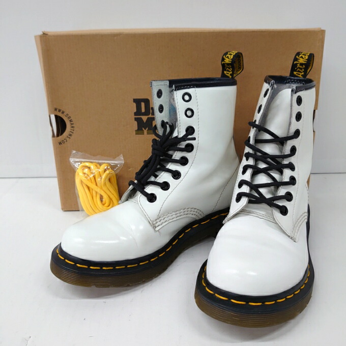 dr martens 11821