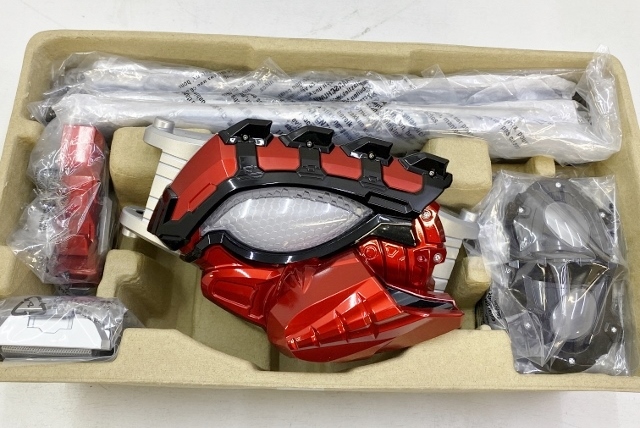 Bandai バンダイ 変身ベルト 仮面ライダーアマゾンズ ネオアマゾンズドライバー 初回特典アマゾンシグマコアパーツ付 中古 ライダー戦隊特撮 四日市 併売品 066 2108 16hh Mozago Com