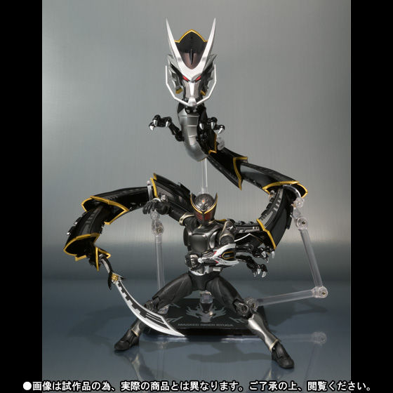 BANDAI/バンダイ S.H.Figuarts/S.H.フィギュアーツ 仮面ライダーリュウガ＆ドラグブラッカー『劇場版 仮面ライダー龍騎 EPISODE FINAL』【中古】【ライダー戦隊特撮】【四日市 併売品】【066-250815-21ZH】画像