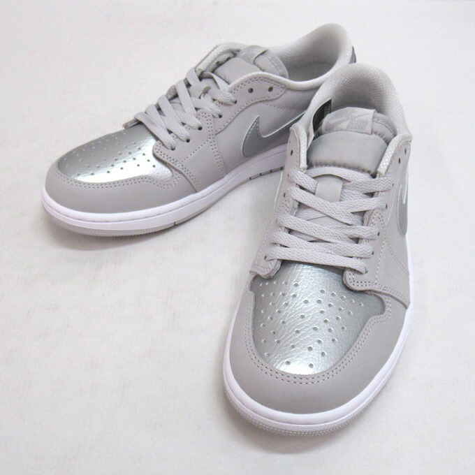 NIKE AIR JORDAN 1 RETRO LOW OG ナイキ 大気圏 ジョーダン 1 置き目 事あたらしい CZ0790-002 ニュートラルグレー/メタリックシルバー 大いさ：27糎【中古】【139 スニーカー】【四日市 併売品】【139-260313-03SH】