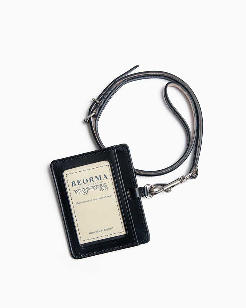 べオーマレザーカンパニー【BEORMA LEATHER COMPANY】 型番：S0170 ID CARD HOLDER（ブラック)　IDカードホルダー　ビジネス　ブライドルレザー　牛革　男女兼用