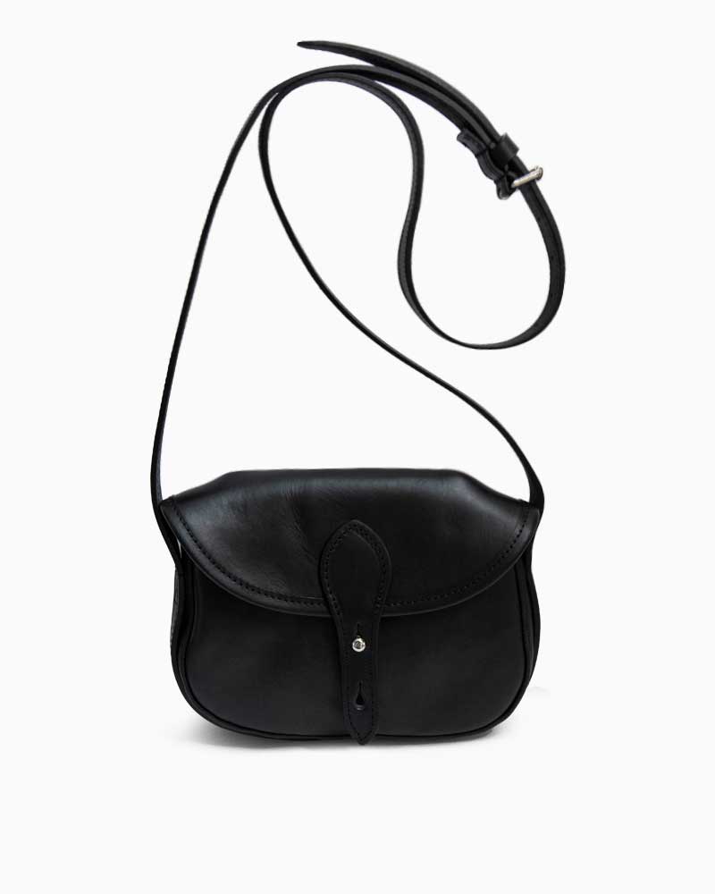 べオーマレザーカンパニー【BEORMA LEATHER COMPANY】 型番：L0066 Small Cartridge Bag（ブラック）スモールカートリッジバッグ　ミニショルダーバッグ　鞄　タスカニーレザー　ベジタブルタンニングレザー　牛革　男女兼用