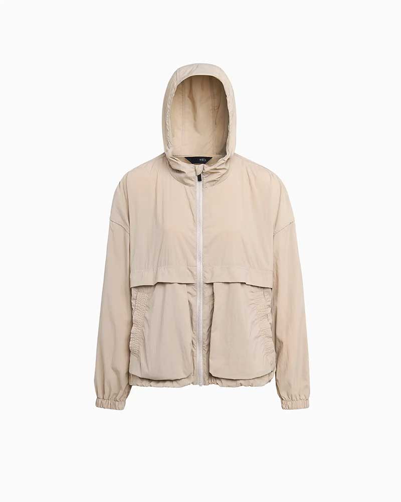 ピレネックス【PYRENEX 】- Parkas \u0026 other jackets - YOKO (ライトトープ) ヨーコ レディース ナイロンパーカー 上衣 厚地の外套大きさ 伸び伸びする相応う パッカブル 再利用ナイロン シワ製作