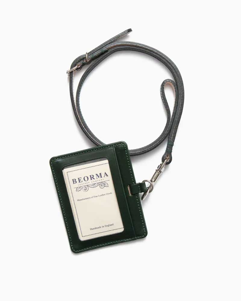べオーマレザーカンパニー【BEORMA LEATHER COMPANY】 型番：S0170 ID CARD HOLDER（グリーン)　IDカードホルダー　ビジネス　ブライドルレザー　牛革　男女兼用