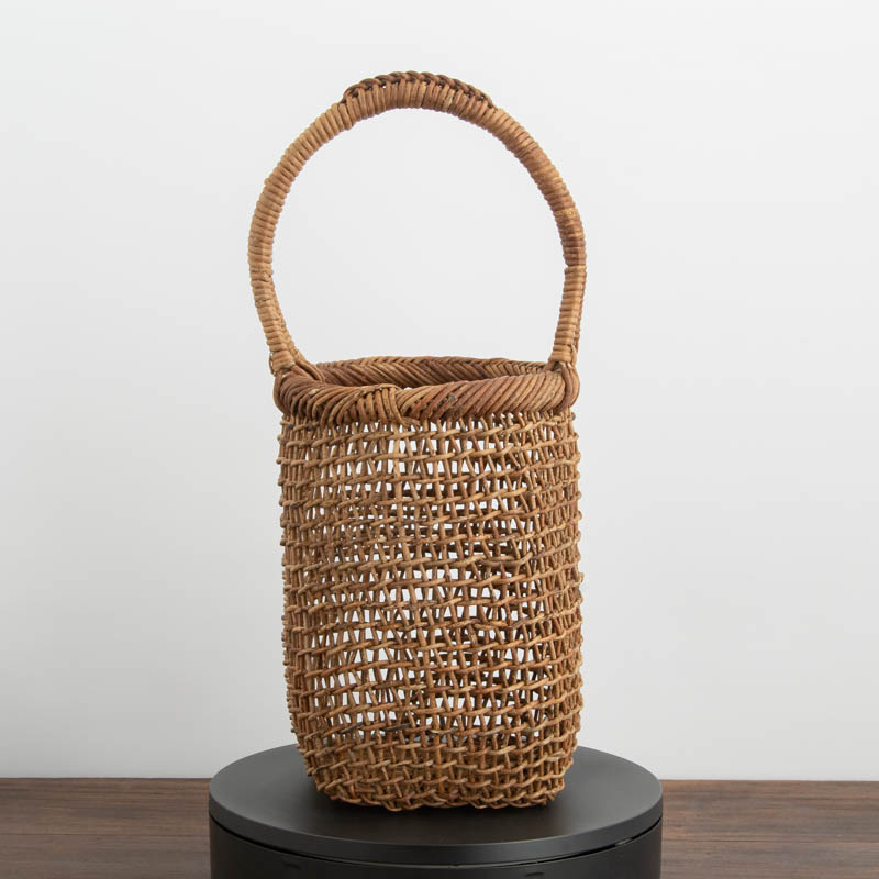 楽天市場】【岩手県 あけび蔓細工】あけび ざる編み 書類かご 中 : おまめ