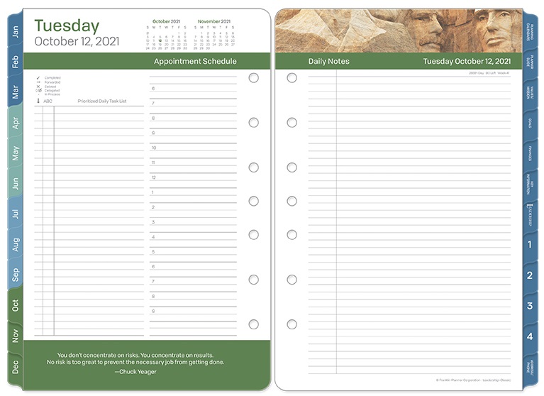 公式 クラシックサイズ A5 サイズ 変形 穴 リーダーシップ デイリー リフィル 英語版 1日2ページ 21年10月始まり 12ヶ月 フランクリン プランナー 手帳 システム手帳 スケジュール帳 Bluewaterwells Com
