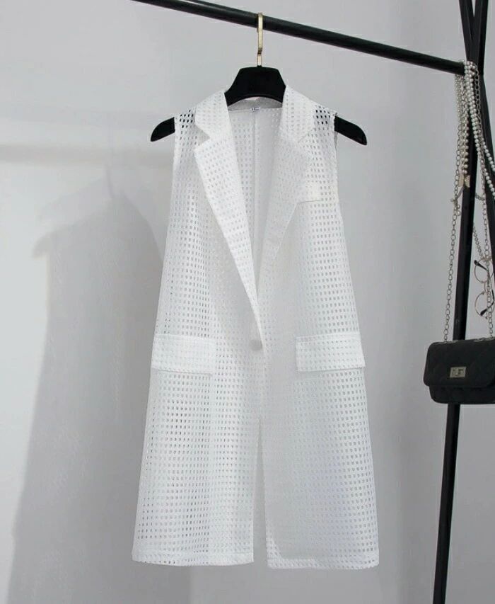 ロング丈　ロングジレ　ベスト　ロング　透かし彫り　レディース　トップス　カジュアル　無地　着痩せ　通勤　オフィス　フェミ