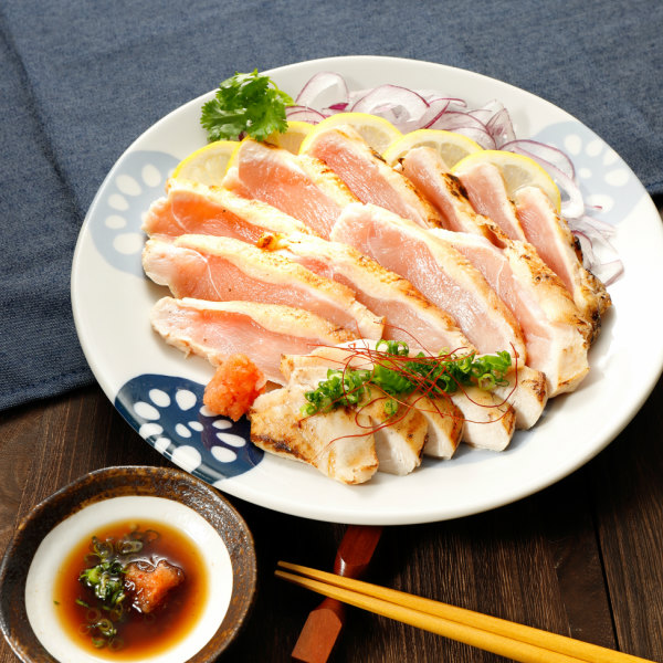 小袋タレ付き種鶏のあぶり焼き味付き【むね1枚肉】140g以上大きさにバラツキあり　たたき　鶏　鶏肉