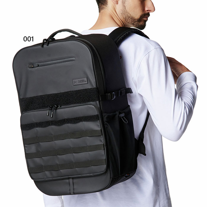 35L アンダーアーマー メンズ レディース UAトライアンフ ジム バックパック リュックサック デイパック バッグ 鞄 トレーニング ブラック 黒 送料無料 UNDER ARMOUR 6007430 15,113円