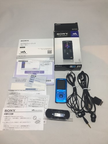 SONY ウォークマン Eシリーズ 2GB ブルー NW-E052/L