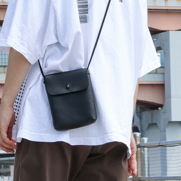 アンカーブリッジ Shoulder Pouch 03 ショルダーバッグ ANCHOR BRIDGE メンズ 男性 レディース 女性 軽量 大容量 ミニバッグ ミニショルダーバッグ レザー 革 本革 おしゃれ 誕生日 プレゼント 通学 旅行 シンプル｜フリースピリッツ支店