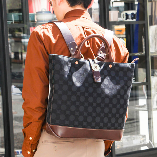 楽天市場】バッグパック おしゃれ ビアベリー backTOTEpack ファスナー