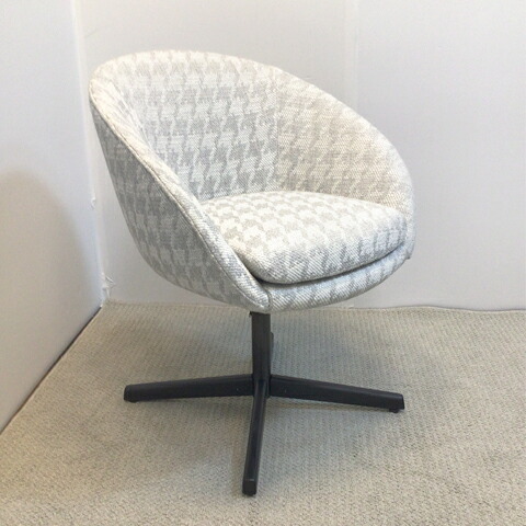 [中古]★モデルルーム見せびらかす品★【Minotti】 ミノッティ ひじ掛け椅子 個人的女性議長 布切れ 回転させる 腰掛け 調度品 お届けご任ずる日1か月先まで